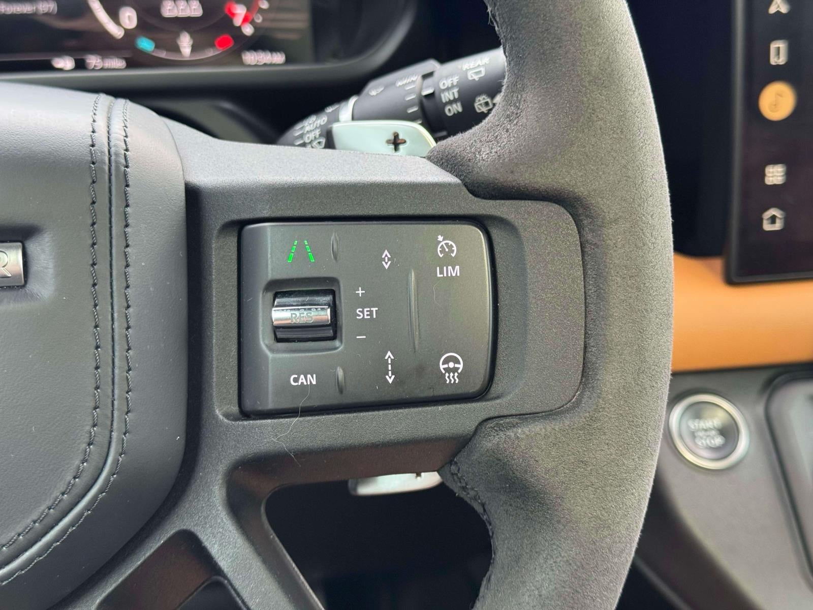 2023 Land Rover Defender 110 V8