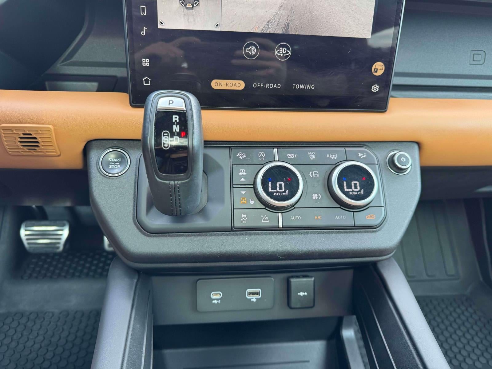 2023 Land Rover Defender 110 V8