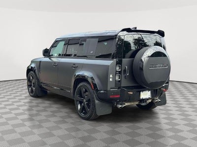 2023 Land Rover Defender 110 V8