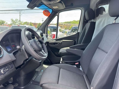 2022 Mercedes-Benz Sprinter 2500 Standard Roof I4 Diesel