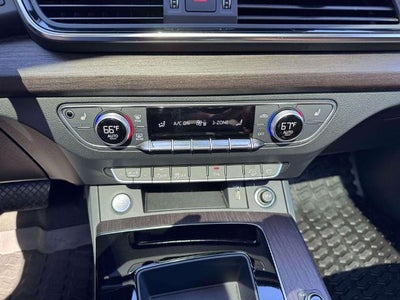 2023 Audi Q5 Premium 40 TFSI quattro S tronic
