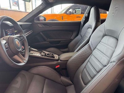 2025 Porsche 911 Carrera GTS