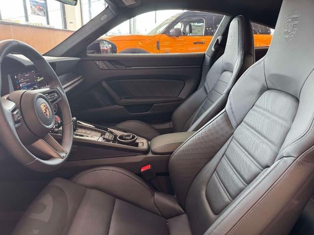 2025 Porsche 911 Carrera GTS