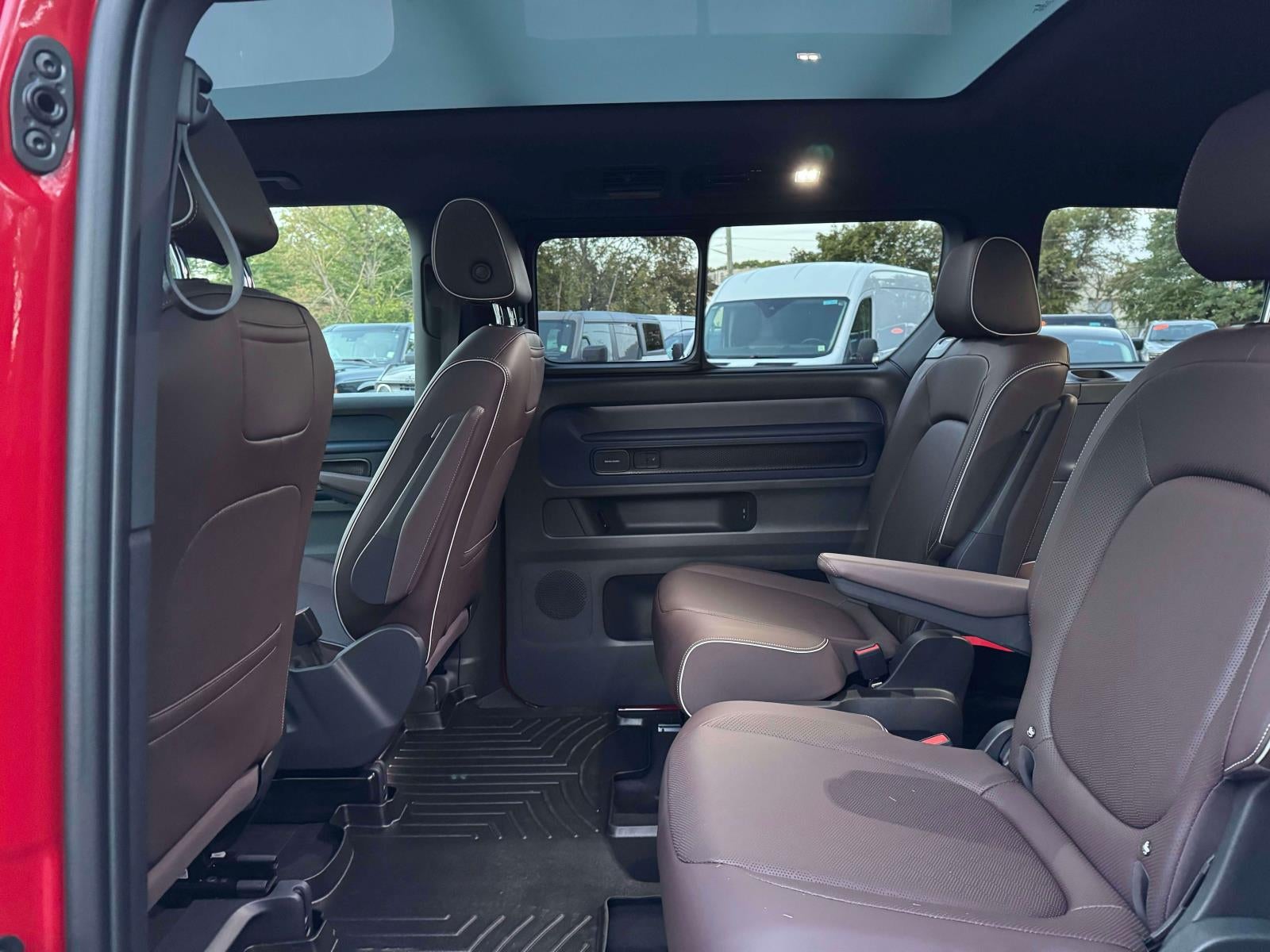 2025 Volkswagen ID. Buzz Pro S Plus with 4MOTION