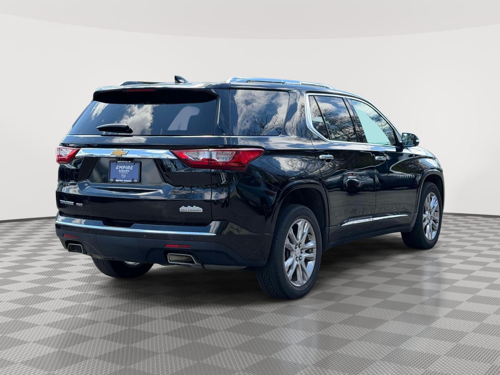 2021 Chevrolet Traverse AWD High Country