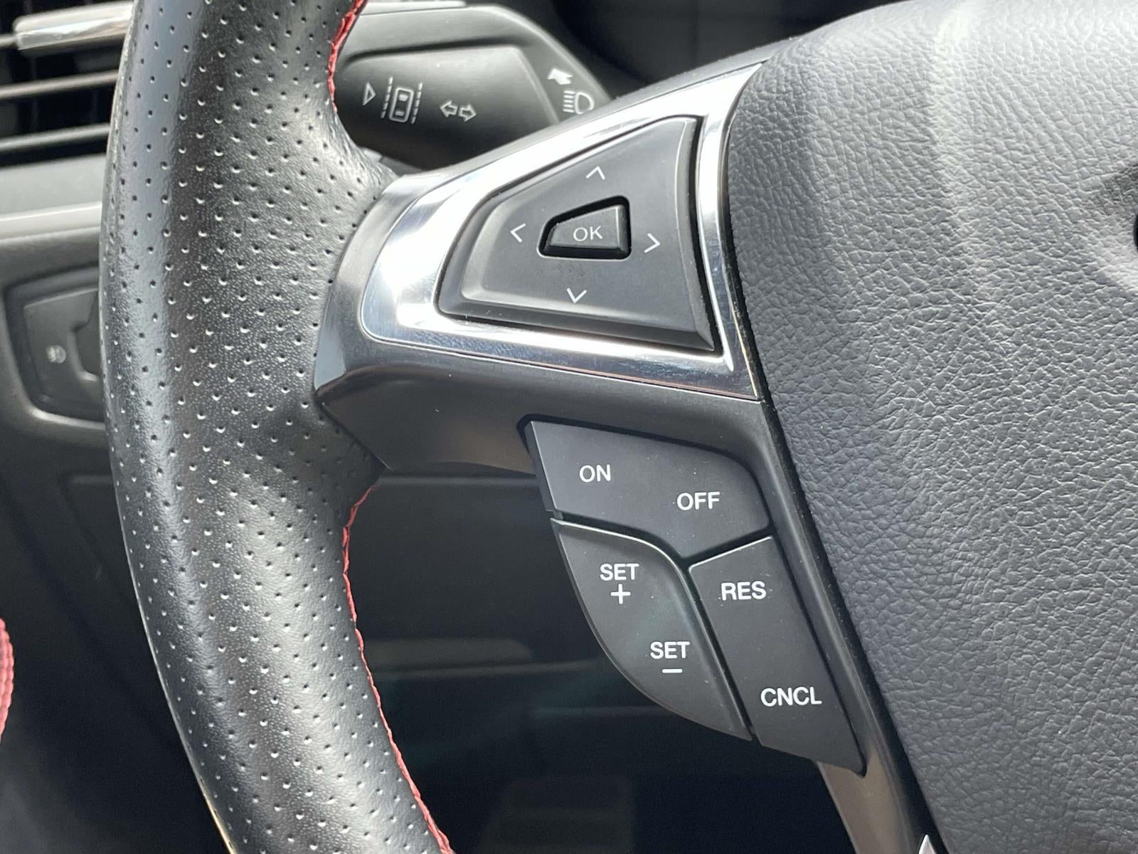 2022 Ford Edge ST-Line