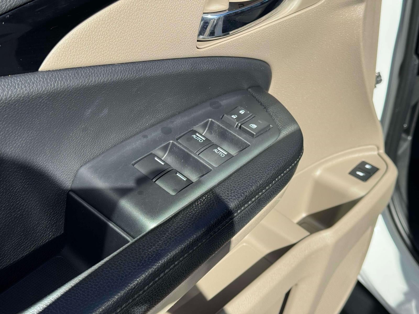 2021 Honda Pilot AWD Touring 8 Passenger