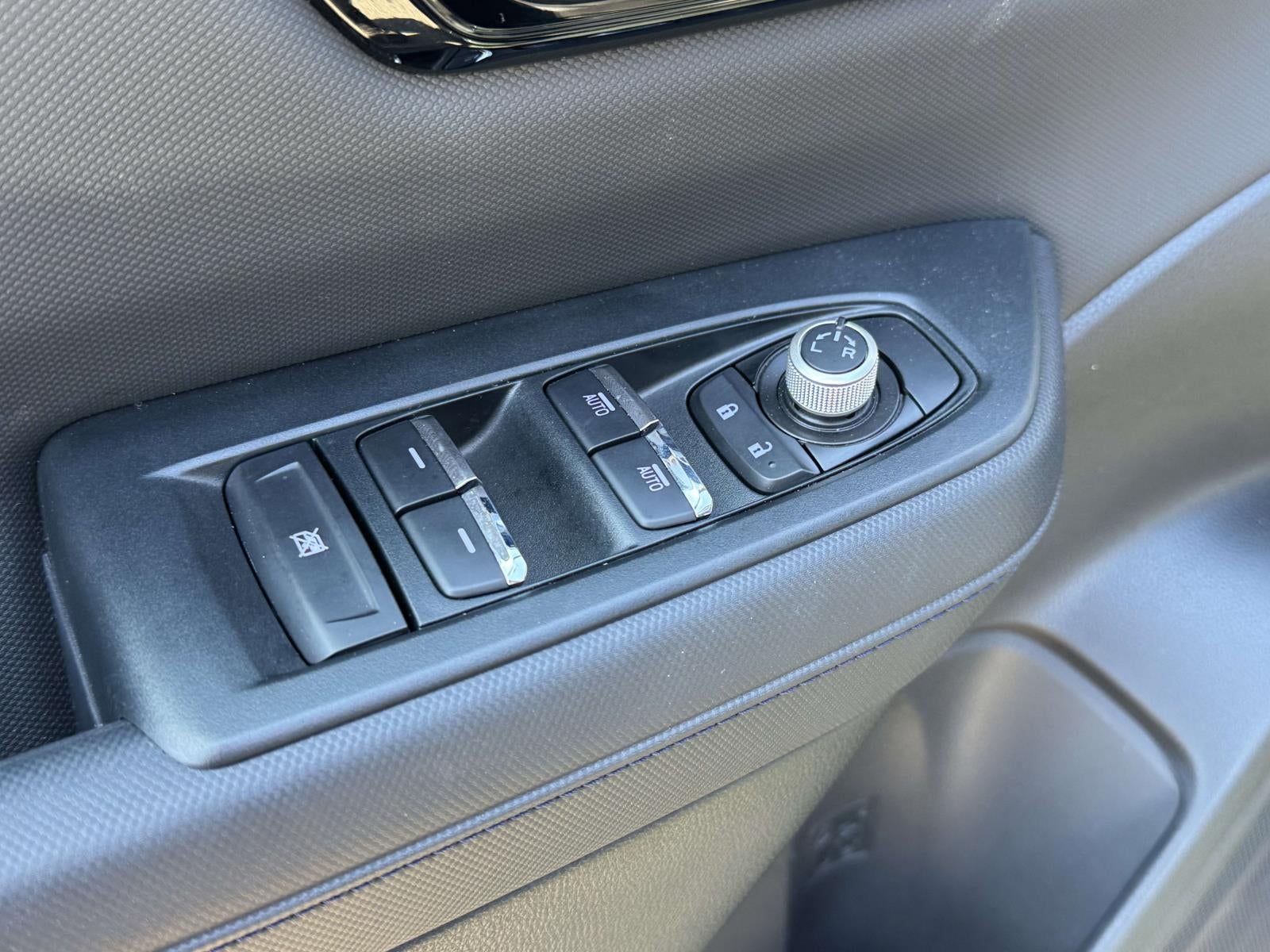 2025 Subaru Forester Limited Hybrid