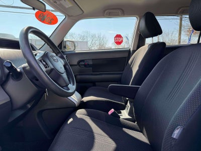2009 Scion xB Base