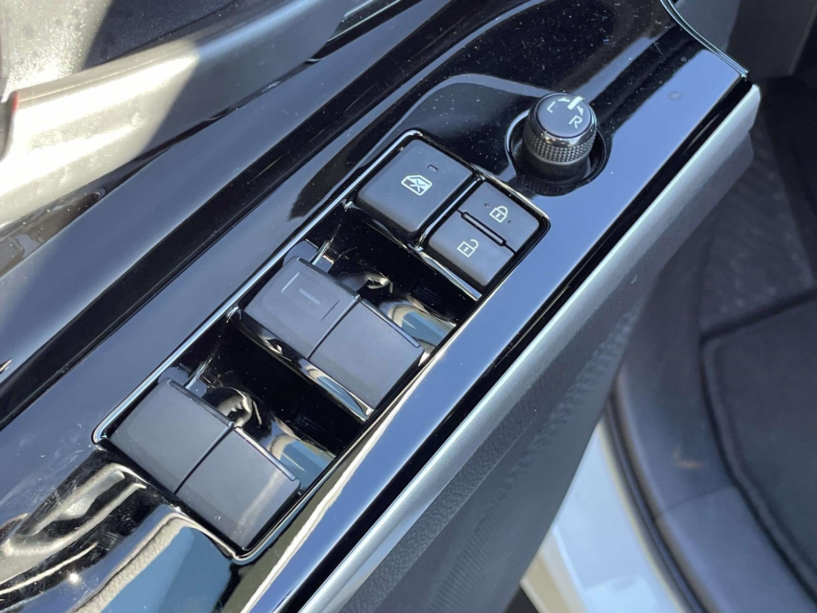 2023 Subaru Solterra Premium