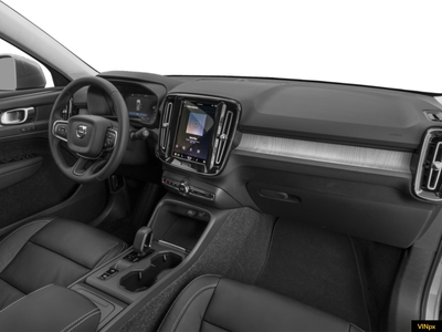2023 Volvo XC40 B5 Ultimate Bright Theme