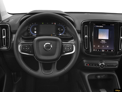 2023 Volvo XC40 B5 Ultimate Bright Theme