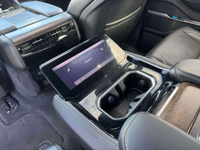 2022 Jeep Grand Wagoneer Series I