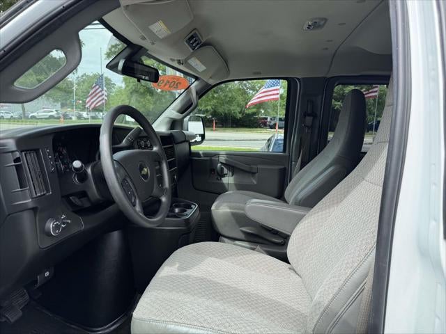 2019 Chevrolet Express Passenger 3500 LT