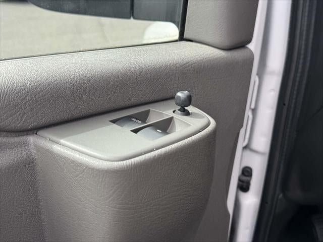 2019 Chevrolet Express Passenger 3500 LT
