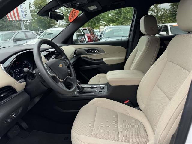 2023 Chevrolet Traverse LS