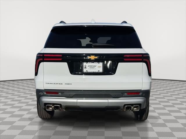 2025 Chevrolet Traverse LT