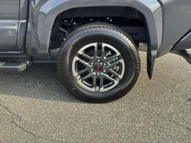 2025 Toyota Tacoma 4WD SR