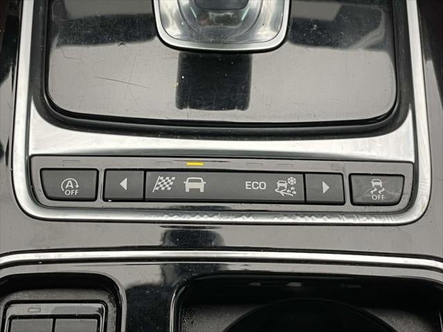 2020 Jaguar F-PACE SVR