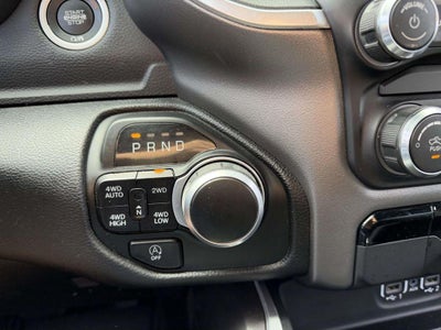 2022 RAM 1500 Big Horn Crew Cab 4x4 57' Box