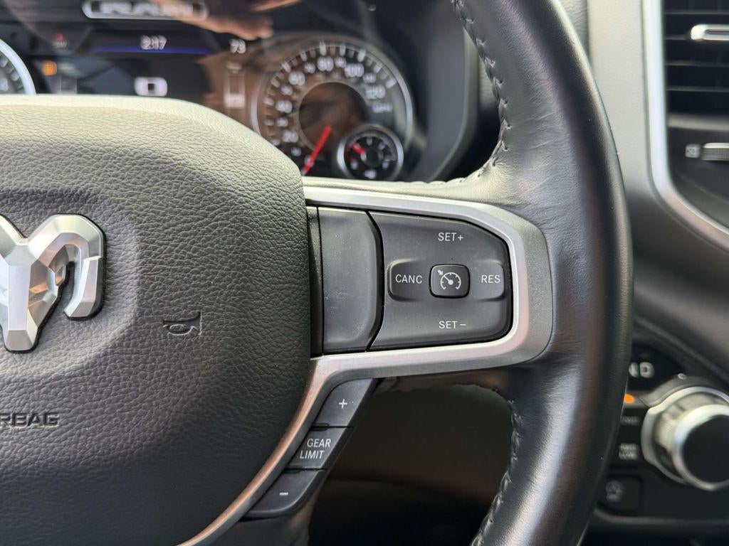 2022 RAM 1500 Big Horn Crew Cab 4x4 57' Box