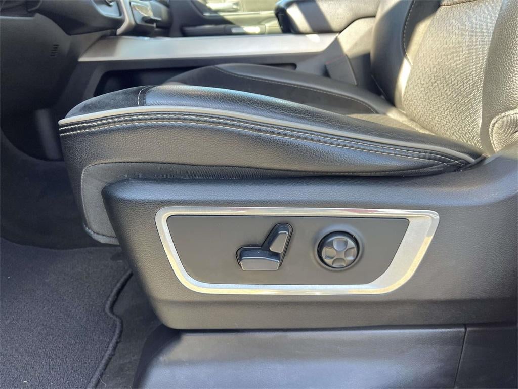 2021 RAM 1500 Laramie Crew Cab 4x4 57' Box