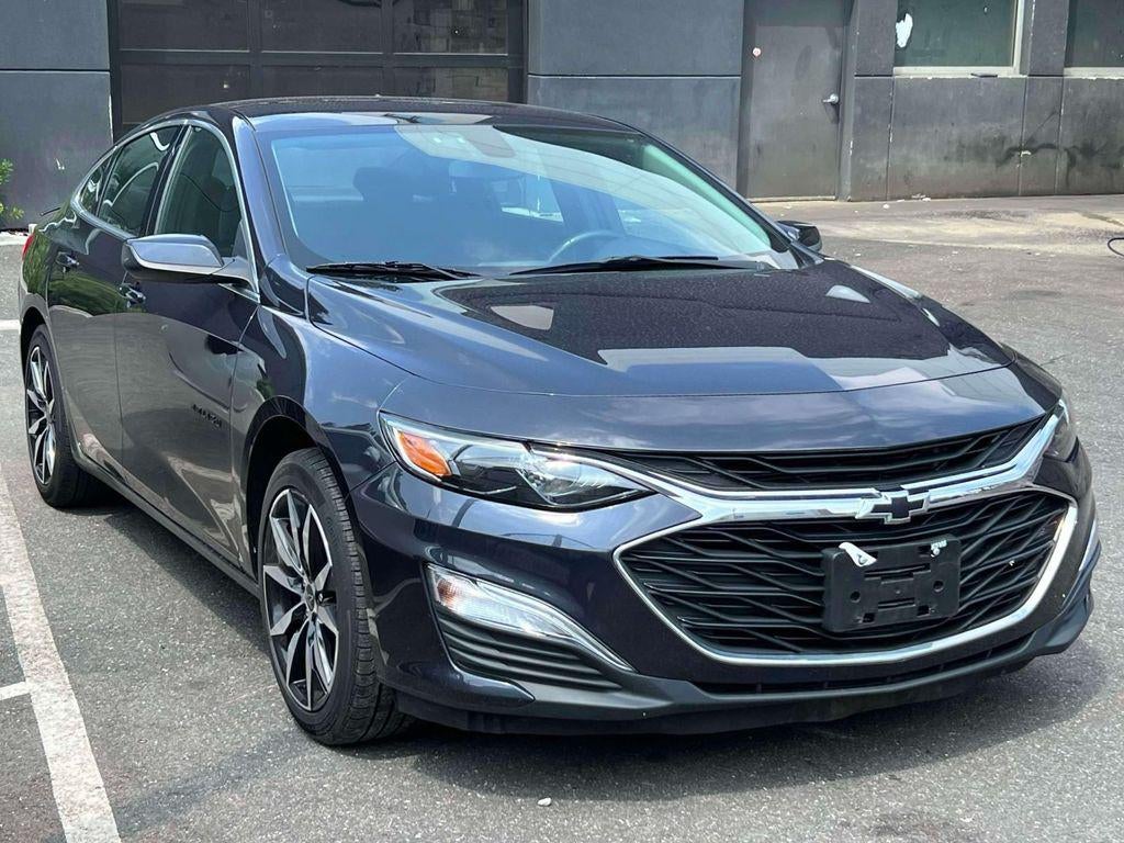 2022 Chevrolet Malibu FWD RS