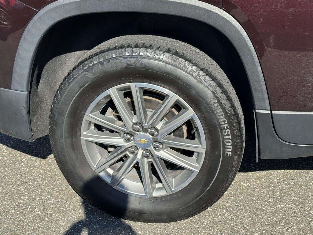 2023 Chevrolet Traverse FWD LT Cloth