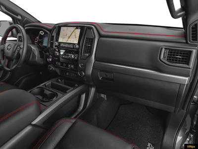 2021 Nissan TITAN Crew Cab PRO-4X 4x4