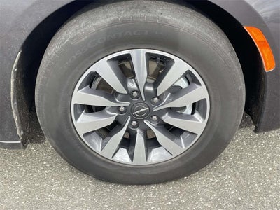2022 Chrysler Pacifica Hybrid Touring L