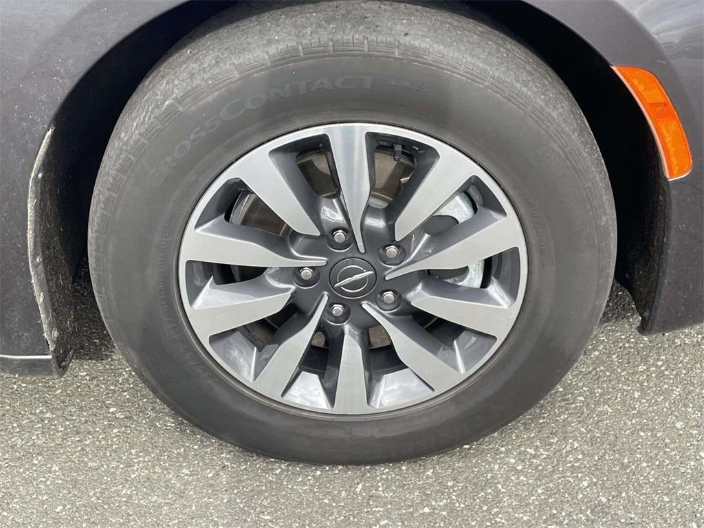 2022 Chrysler Pacifica Hybrid Touring L