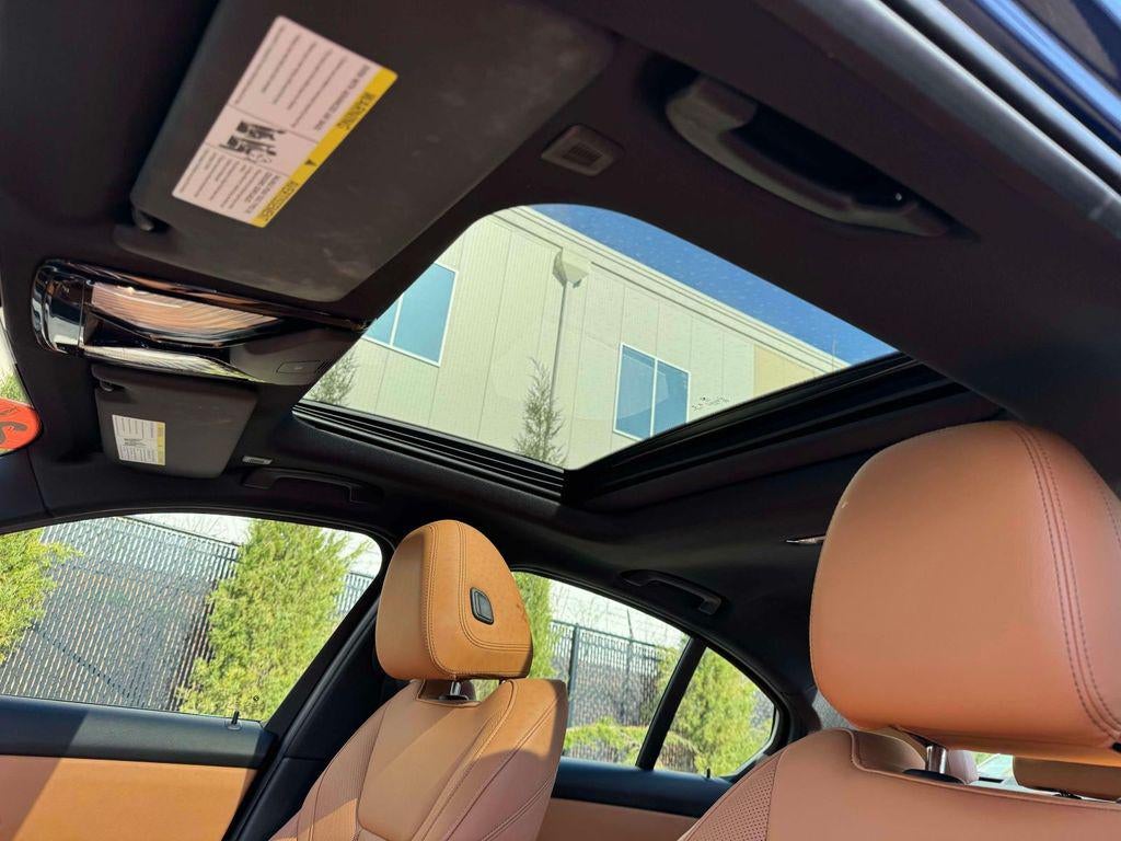 2023 BMW 330i xDrive