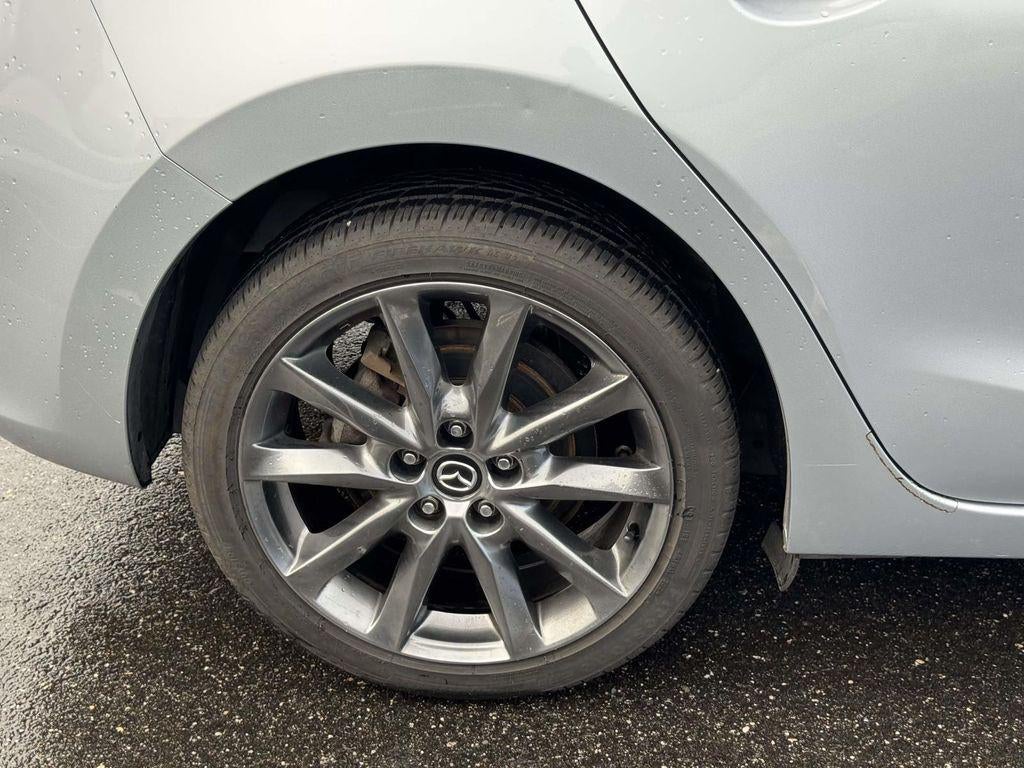 2018 Mazda Mazda3 Hatchback Touring