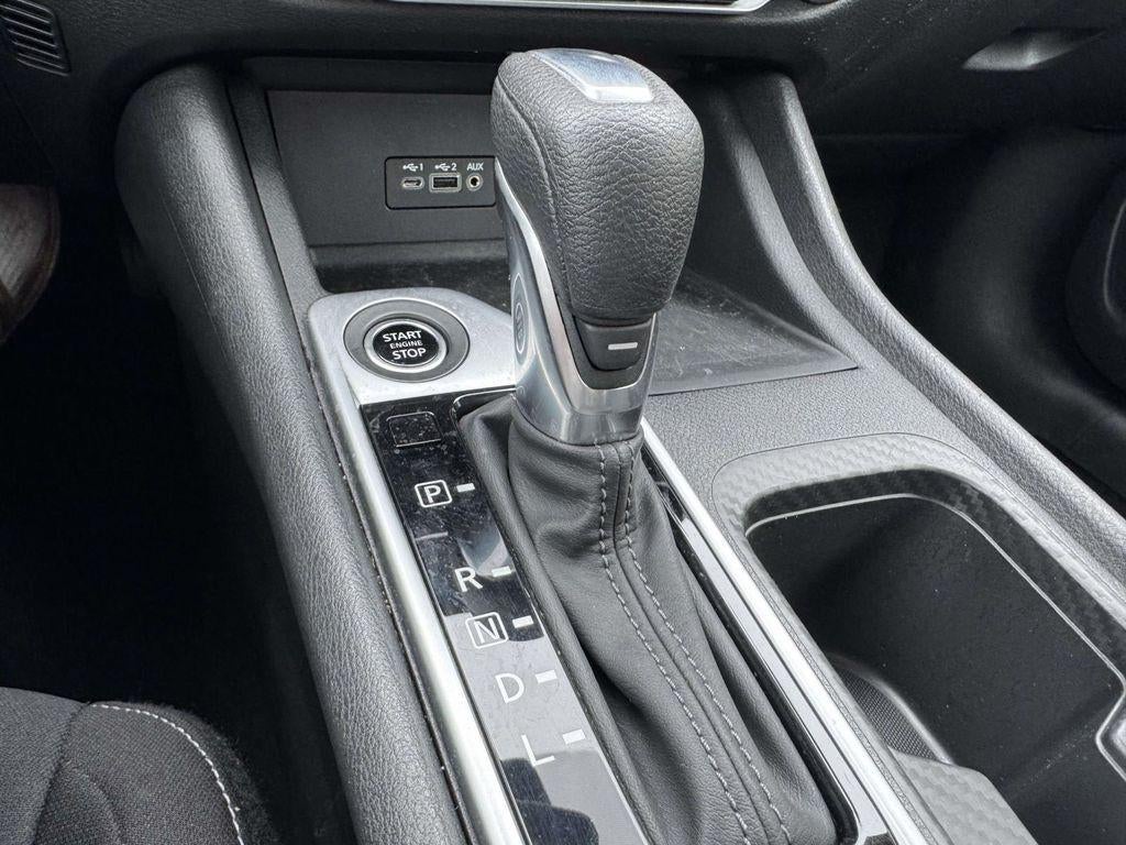 2023 Nissan Sentra SV Xtronic CVT