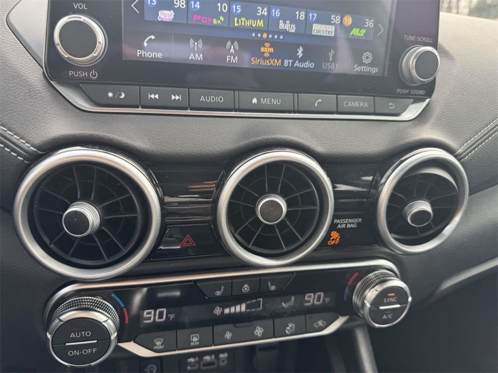 2024 Nissan Sentra SV Xtronic CVT