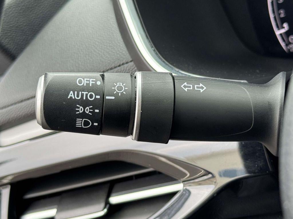 2023 Acura MDX Standard