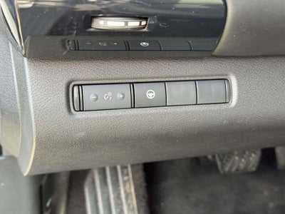 2024 Nissan Pathfinder SV 4WD