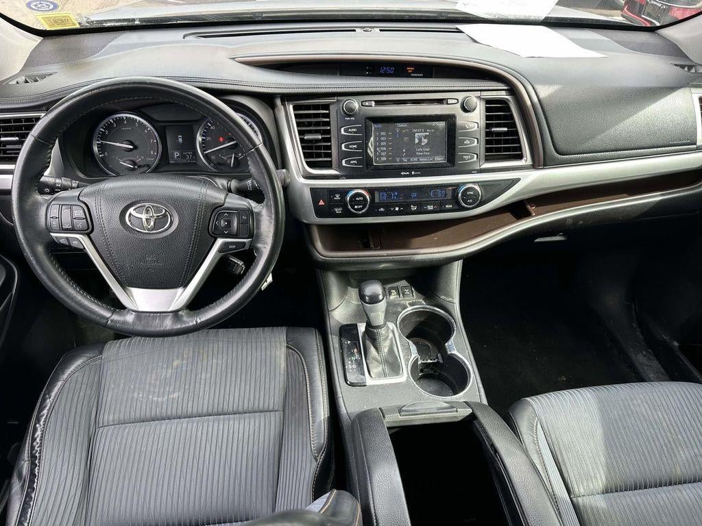 2015 Toyota Highlander LE Plus V6