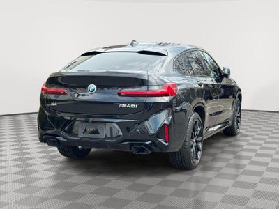2024 BMW X4 M40i