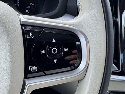 2020 Volvo S60 T5 Momentum