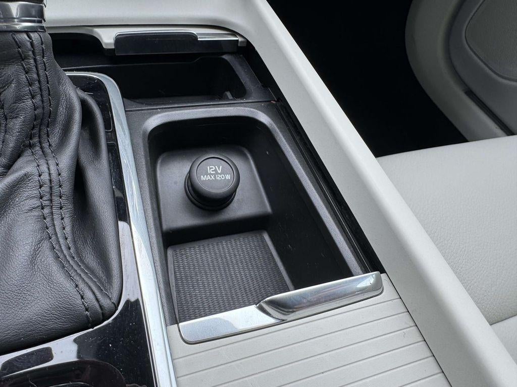 2020 Volvo S60 T5 Momentum