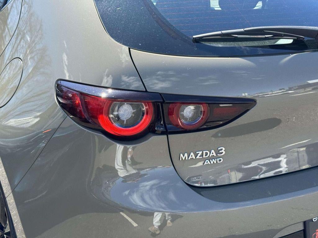 2024 Mazda Mazda3 Hatchback 2.5 Carbon Turbo