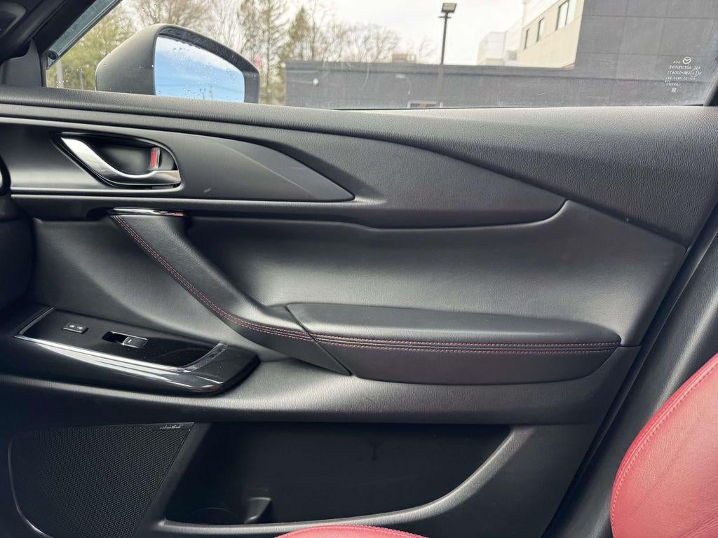 2023 Mazda Mazda CX-9 Carbon Edition