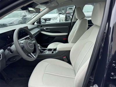 2025 Hyundai Sonata SE