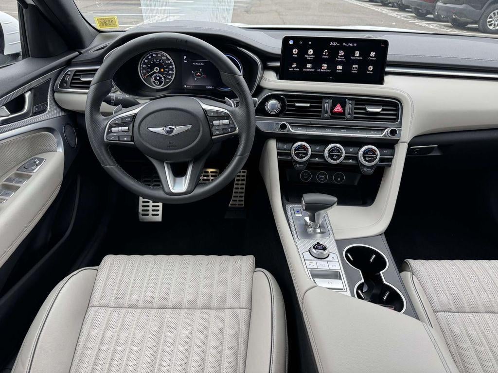 2023 Genesis G70 2.0T AWD