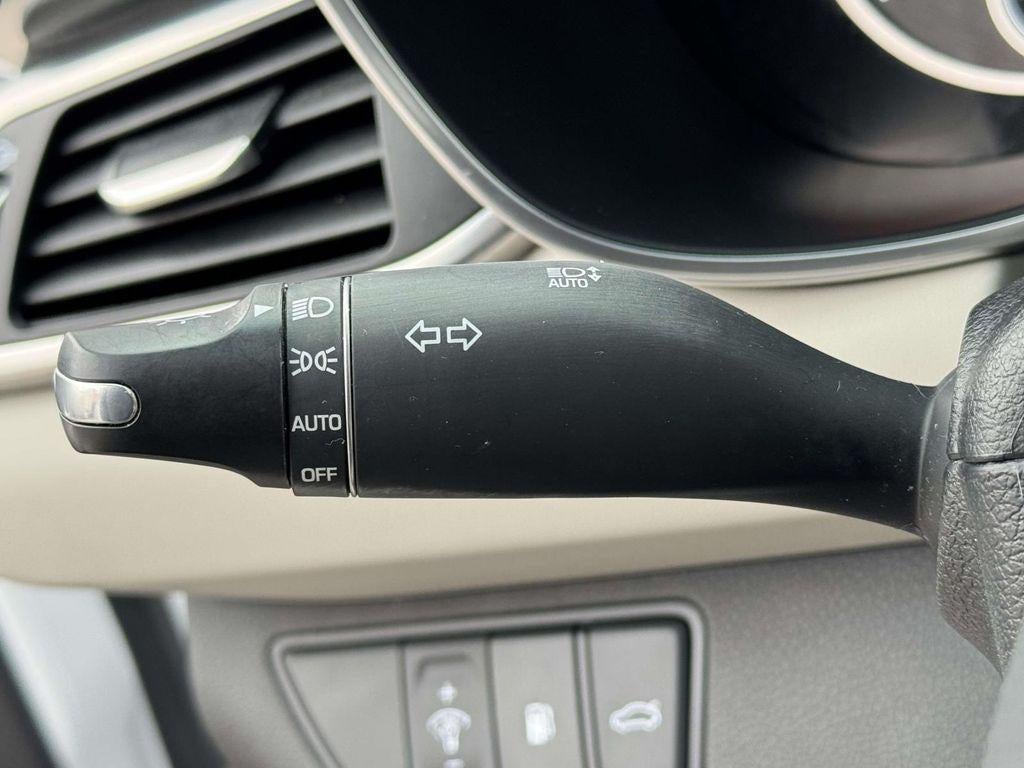 2023 Genesis G70 2.0T AWD