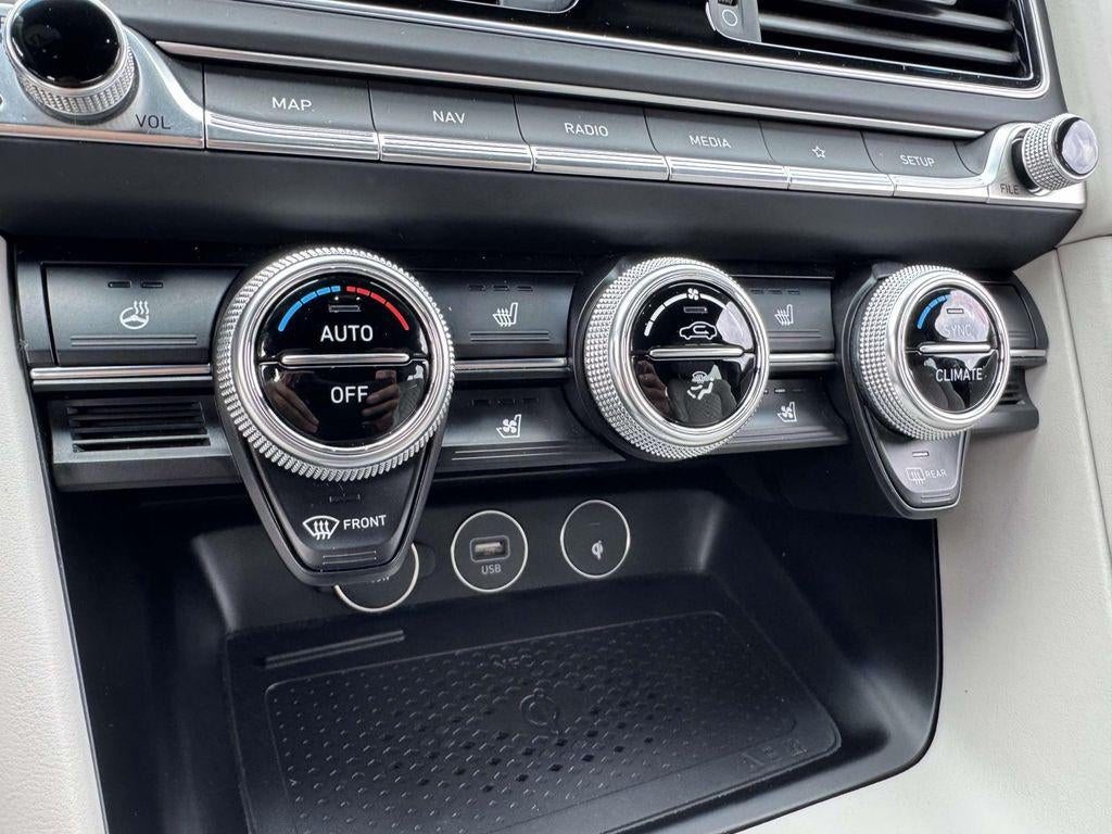2023 Genesis G70 3.3T AWD