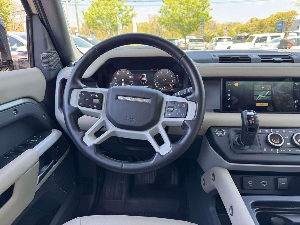 2024 Land Rover Defender 110 S
