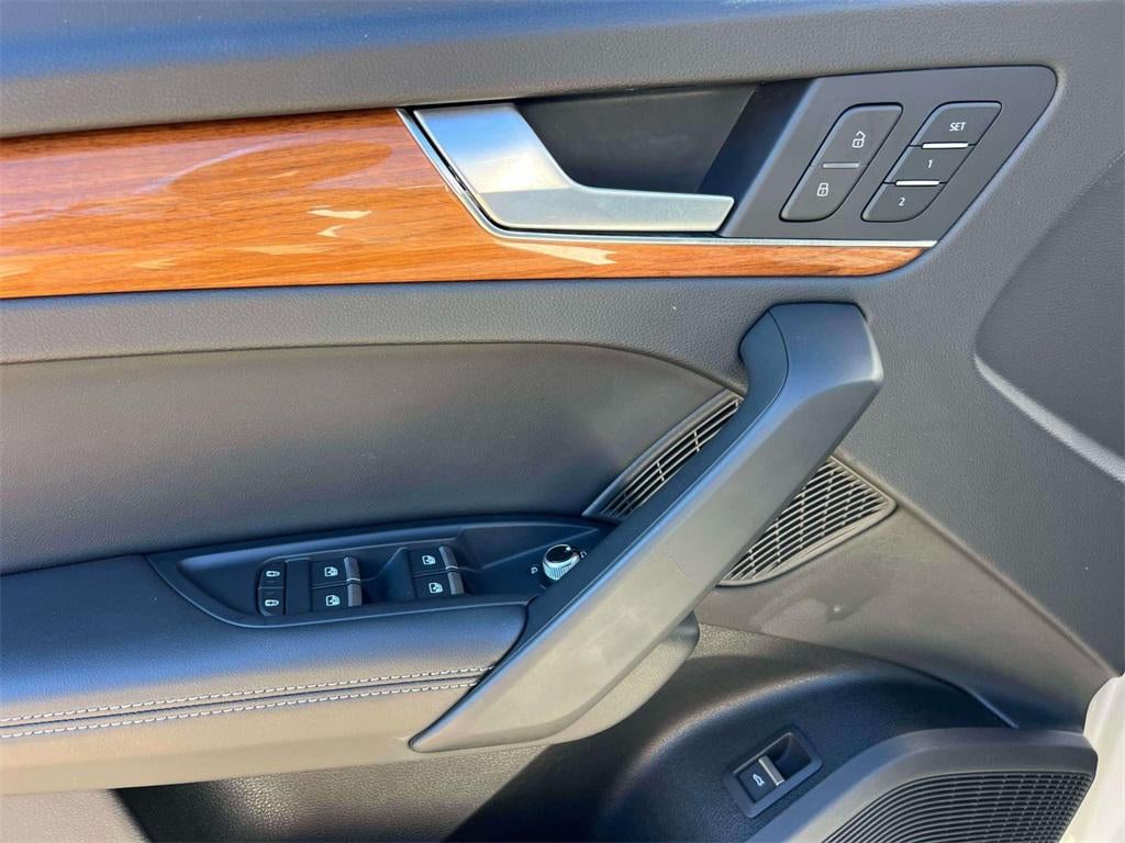 2023 Audi Q5 Premium Plus 45 TFSI S line quattro