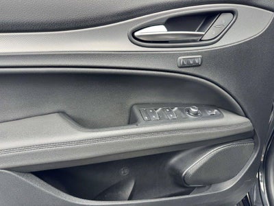 2023 Alfa Romeo Stelvio Veloce AWD